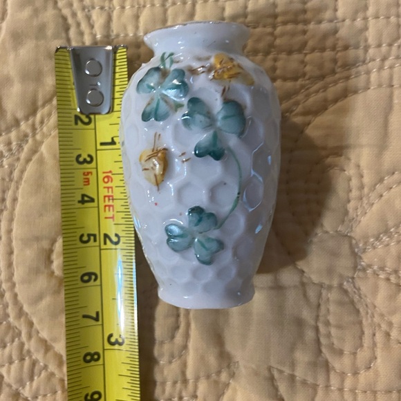 (2) Mini Vases HAND PAINTED JAPANESE Portrait Vase,  K.I. Japan Bees And Comb - Picture 6 of 14